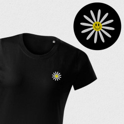 Koszulka z haftem kwiatka na piersi damska – 100 % bawełna | SUN/FUN FLOWER